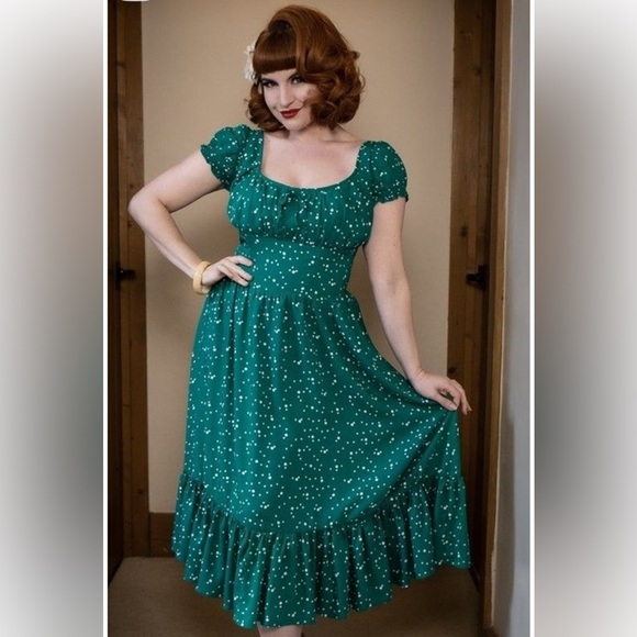 Excellent used condition Collectif CARMEN Vintage green  POLKA DOT dress - Picture 1 of 4